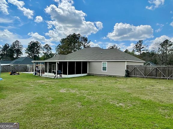 2nd image of 129 Windmill Plantation Dr