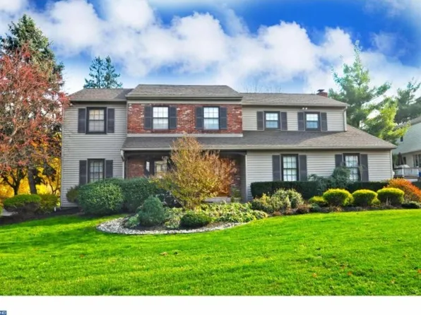 4265 Frontier Rd, Hatboro, PA 19040