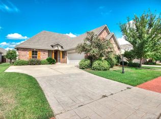 786 Dumaine Dr, Bossier City, LA 71111