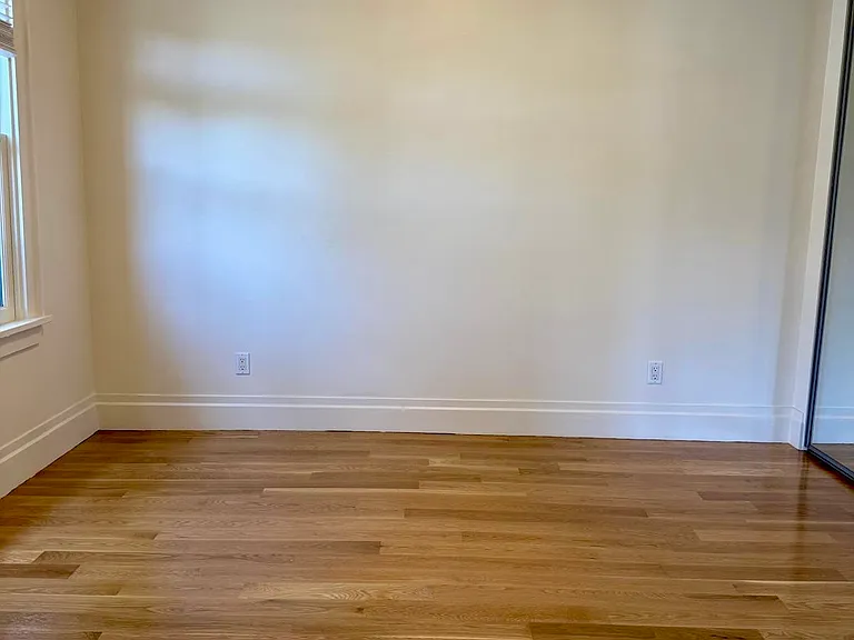 1476 Valencia St #9 — Photo 5