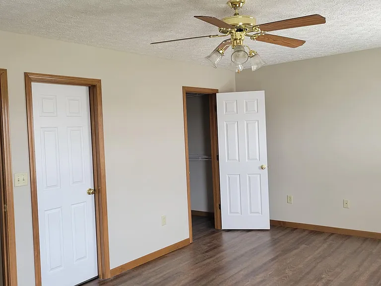 604 Parkside Commons Ct #604 — Photo 7
