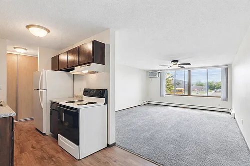 Forest Park Apartments Photo 1