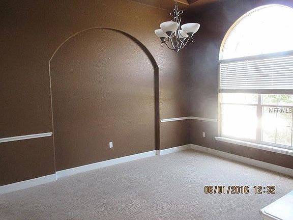3rd image of 302 Terranova Blvd