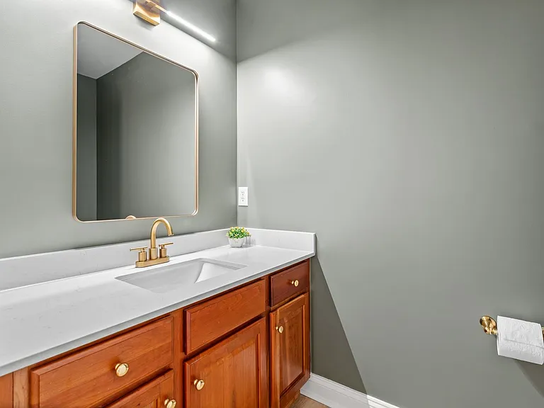 4990 Lake Tree Ln — Photo 23