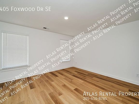 5th image of 4405 Foxwood Dr