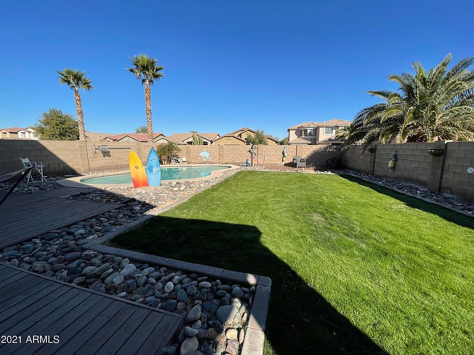 2nd image of 43232 W Alexandra Ct