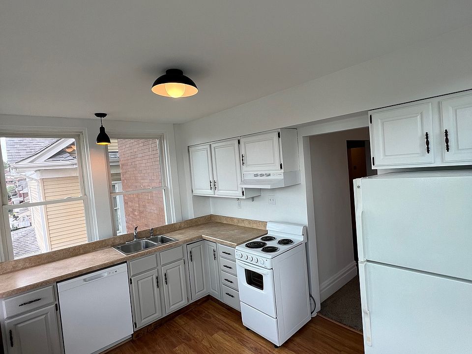1st image of 1210 Peermont Ave Floor 2