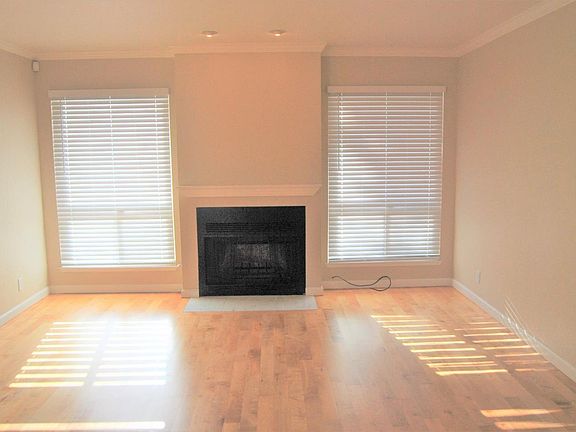 2nd image of 159 Linde Cir