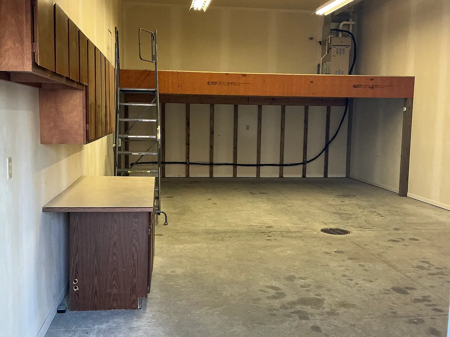 Studio, 800 sqft, $350 — Photo 3