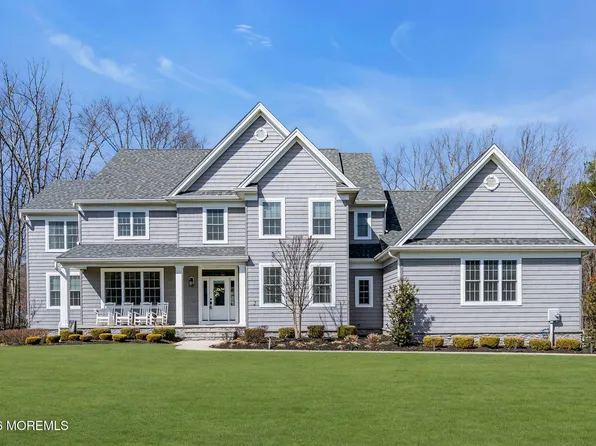 2 Tiffany Court, Farmingdale, NJ 07727