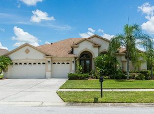 20662 Longleaf Pine Ave, Tampa, FL 33647