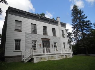 85 Farrell Road Ext, Troy, NY 12182