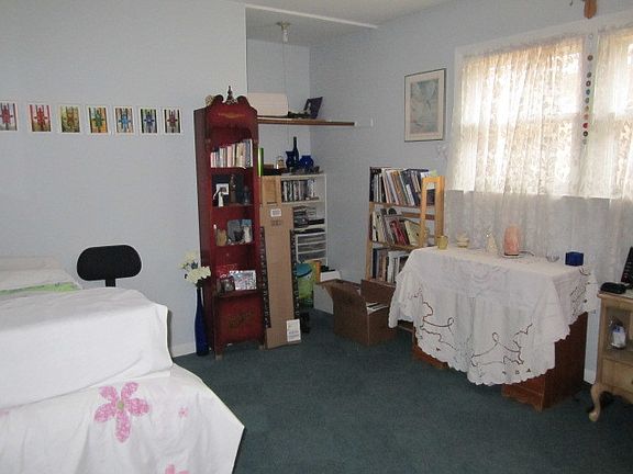 5th image of 5014 Forster Ave