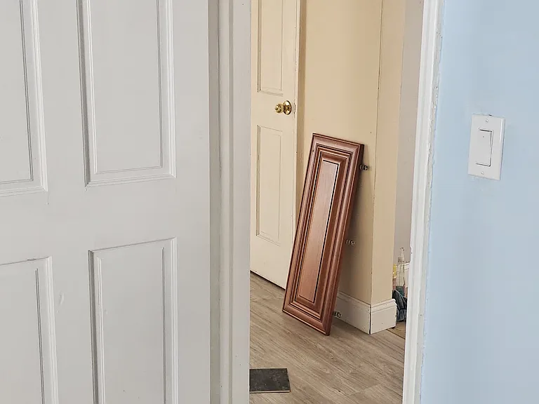115 Wakefield Ave — Photo 6