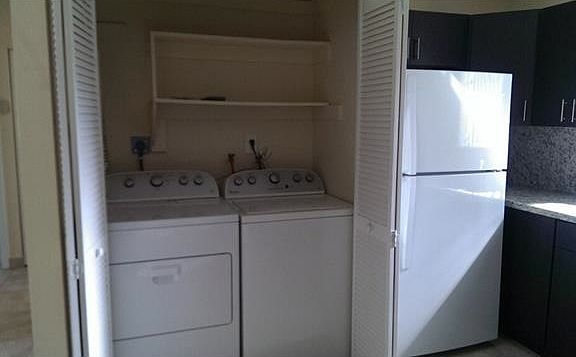3rd image of 18225 Oleta Dr
