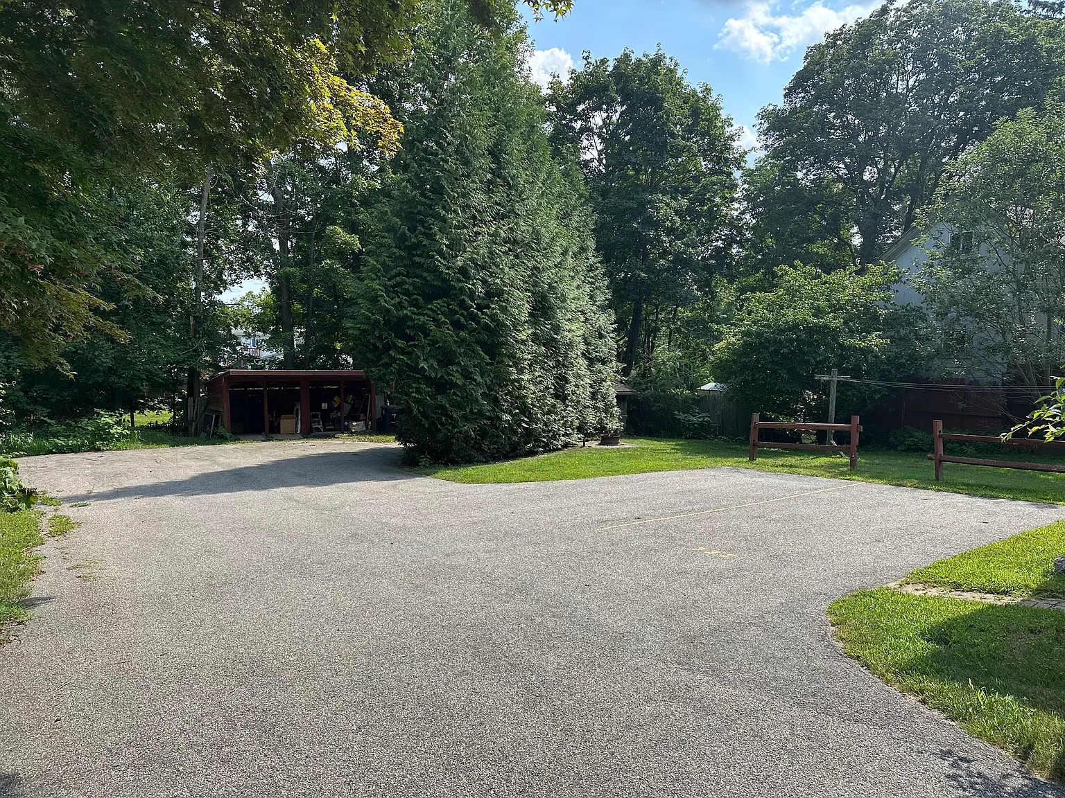 3 bed, 1200 sqft, $2,500 — Photo 1