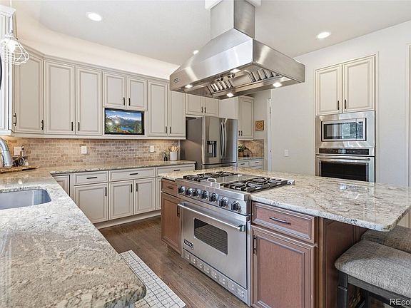 5th image of 7312 Winter Berry Lane