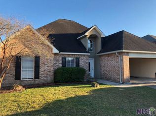 26420 Maplewood Dr, Denham Springs, LA 70726