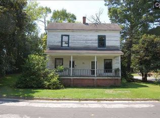 1417 Gardner St, Camden, SC 29020