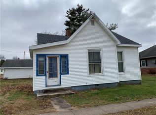 100 W Woodyard Ave, Ridge Farm, IL 61870