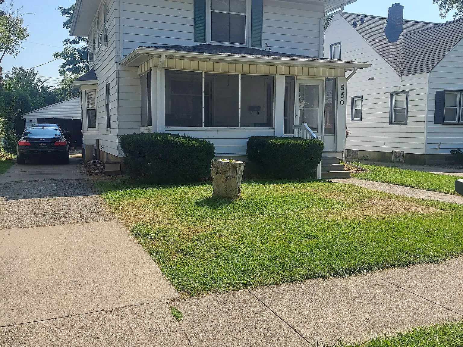 4 bed, 1.5 bath, $1,000 — Photo 2