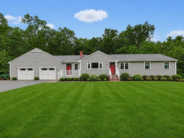 165 Harvard Ln, Wrentham, MA 02093