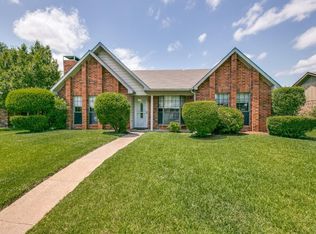 1615 Uvalde St, Mesquite, TX 75150