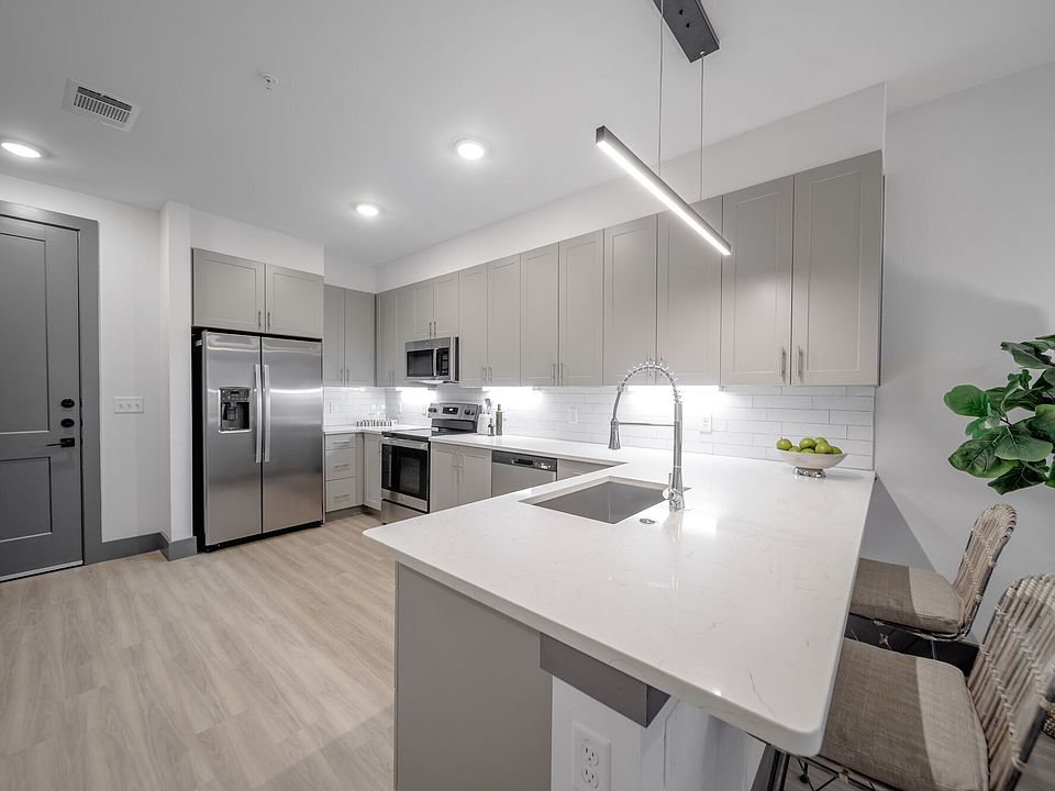 1st image of 151 N Main St #2209