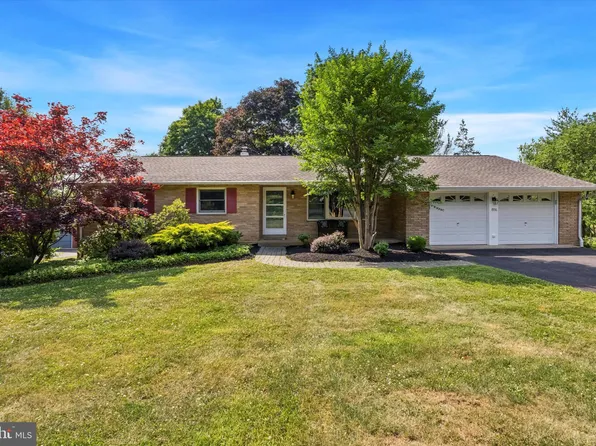 1556 Huntingdon Rd, Abington, PA 19001