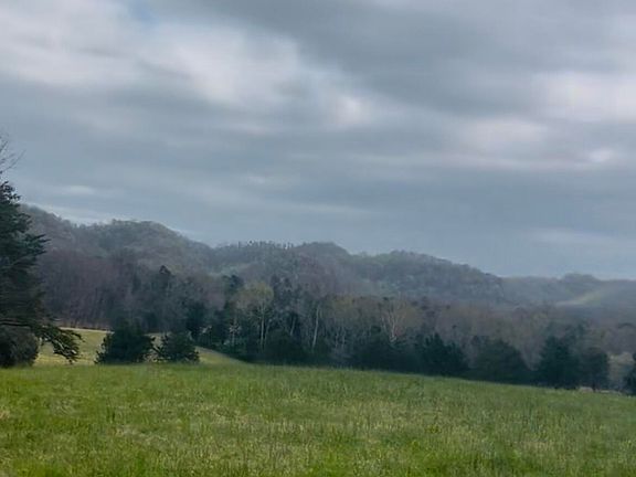 5th image of Green Hill Rd