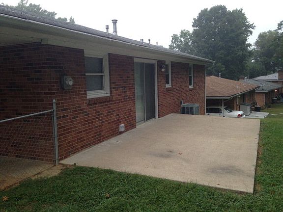 3rd image of 110 Tolliver Pl