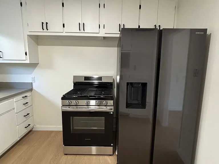 6819 N Figueroa St #21 — Photo 10