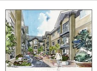 300 NE High School Rd #303, Bainbridge Island, WA 98110