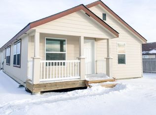 5612 Stoneview Ave, Williston, ND 58801