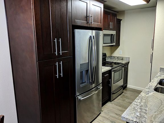 4th image of 2938 N 61st Pl Unit 135