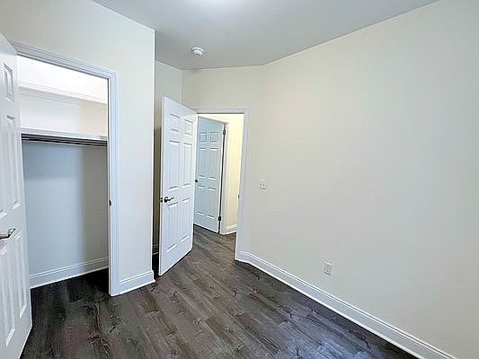 4th image of 229 W 105th St APT 1