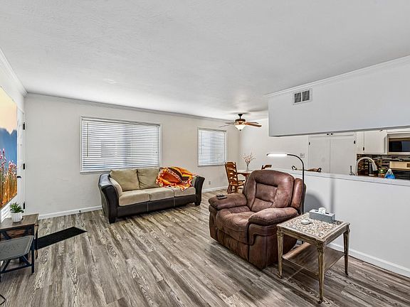 3rd image of 5091 Rhode Island Dr APT 2