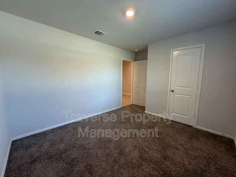 10368 Fort Crockett Trl — Photo 16