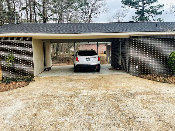 2nd image of 1056 Ponderosa Ln