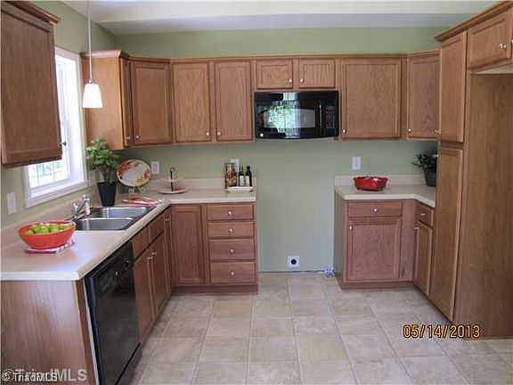 3rd image of 5288 Mount Hope Dr