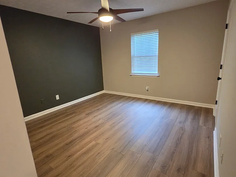 501 Mansion St — Photo 4