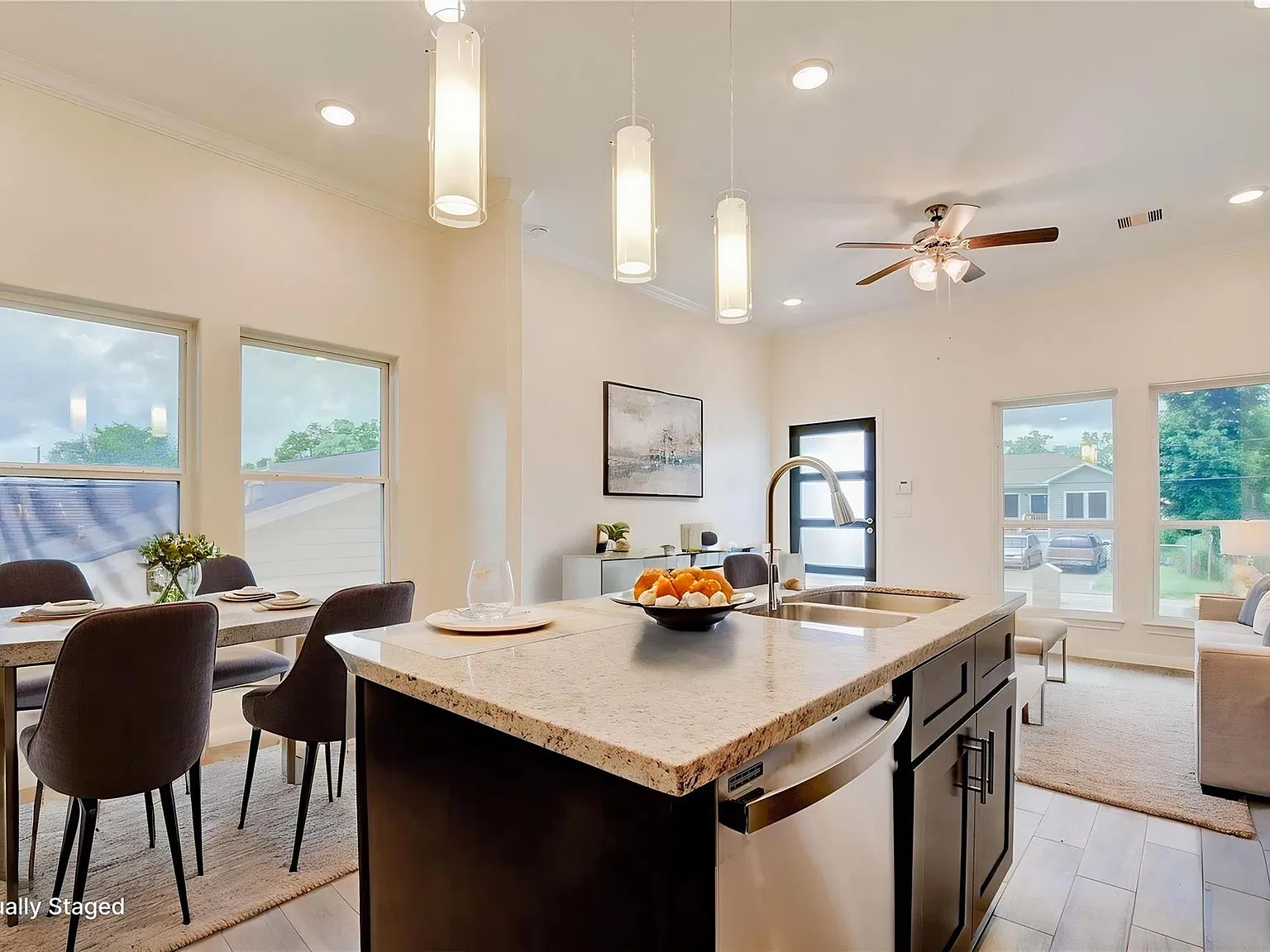 3 bed, 2.5 bath, 1666 sqft, $1,850 — Photo 4