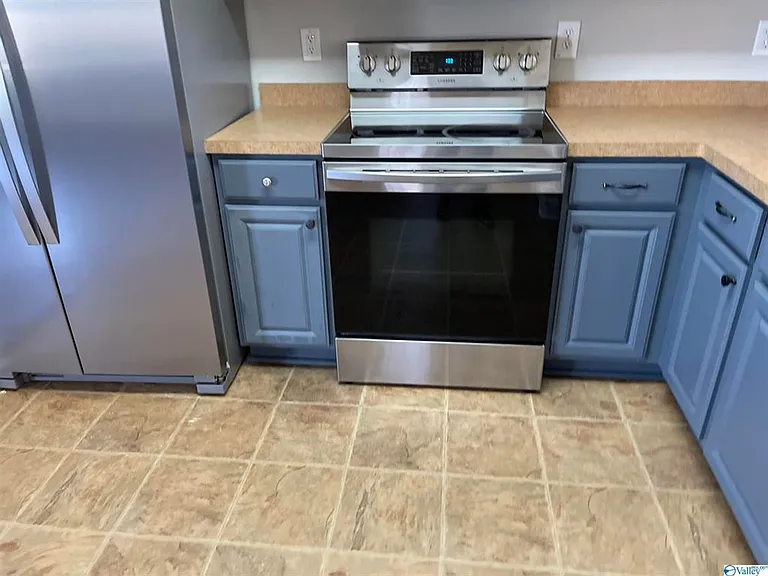 266 Village Springs Dr — Photo 7