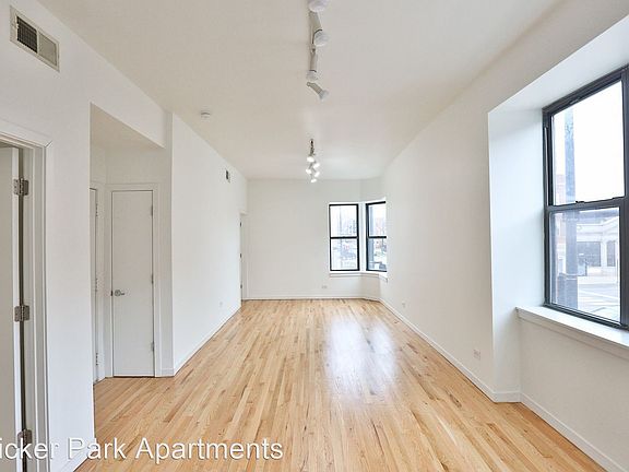 4th image of 1357 N Western Ave #8700203