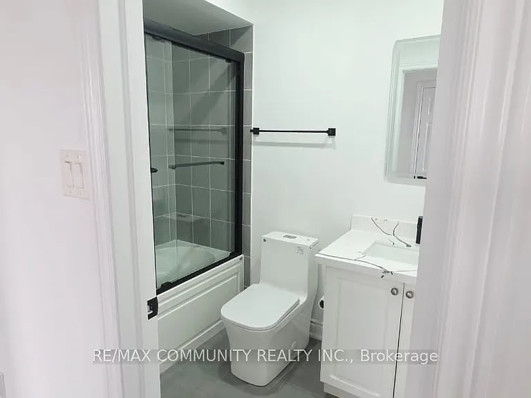 50 Rockman Cres — Photo 22