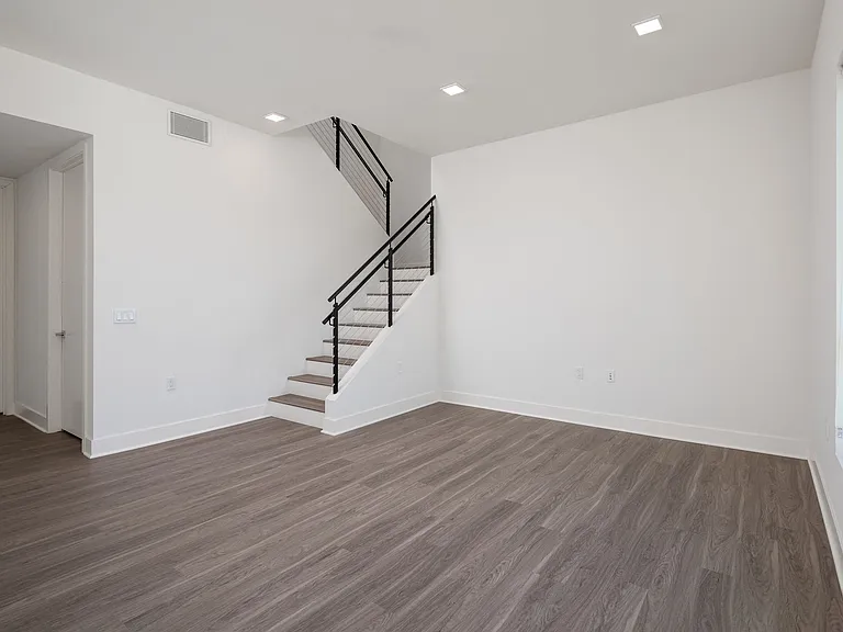 Downstairs Den | Penthouse B FOUR