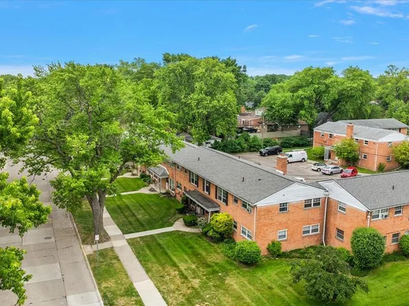 3211 Benjamin Ave APT 13, Royal Oak, MI 48073