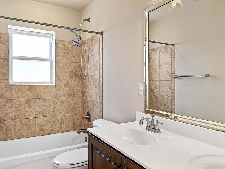 106 Dominica Ct — Photo 19