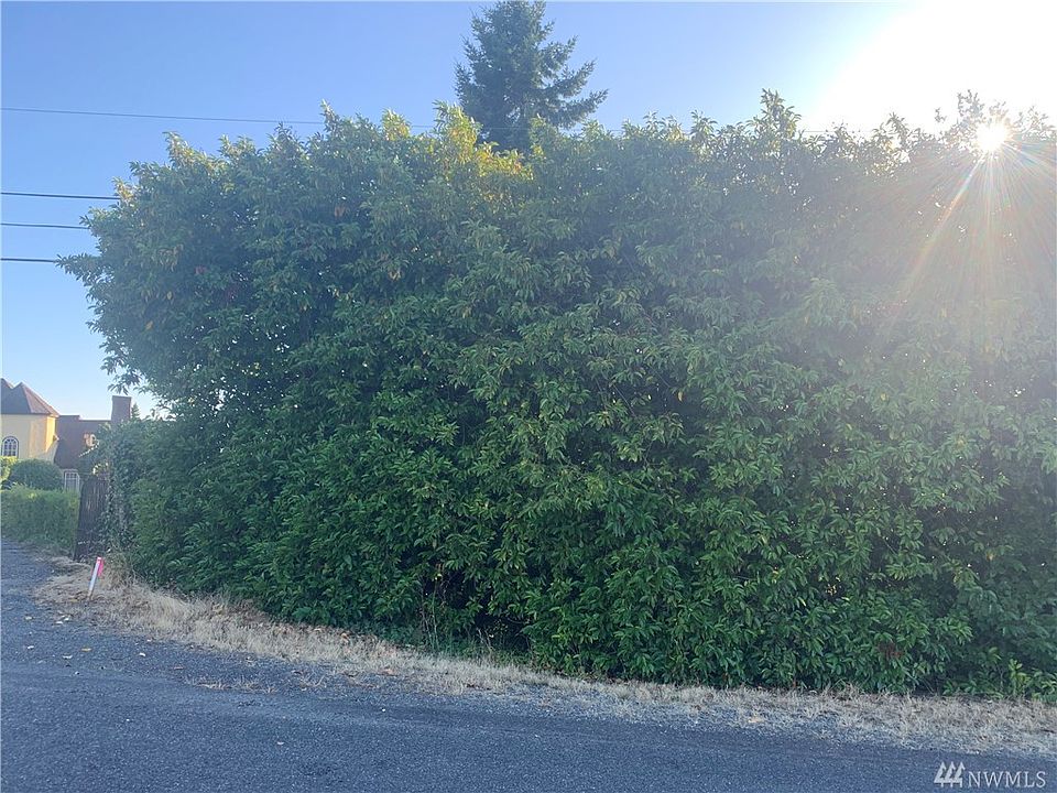 1st image of 0 Granville Ave NE