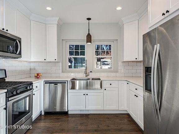 4th image of 617 Kenilworth Ave
